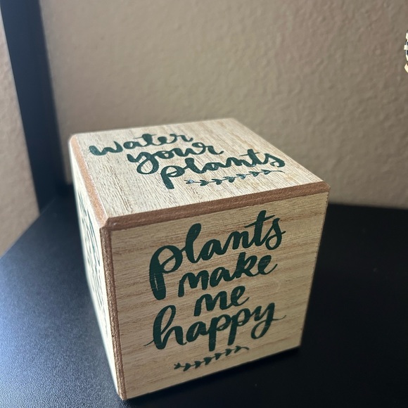 Inspirational Wooden Block with Plant Quotes - Picture 3 of 3